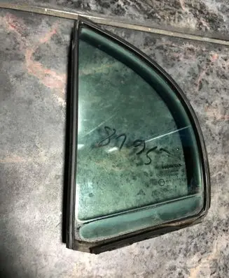 Honda Civic Rear door window glass