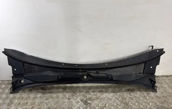 Chevrolet Camaro Wiper trim 23376266 84154468 84090639