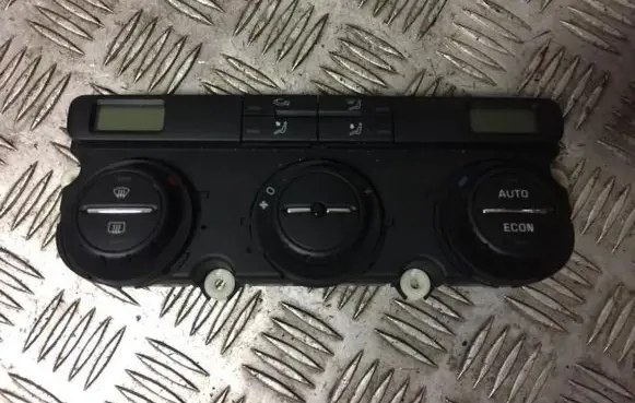 Skoda Octavia Mk2 (1Z) Climate control unit