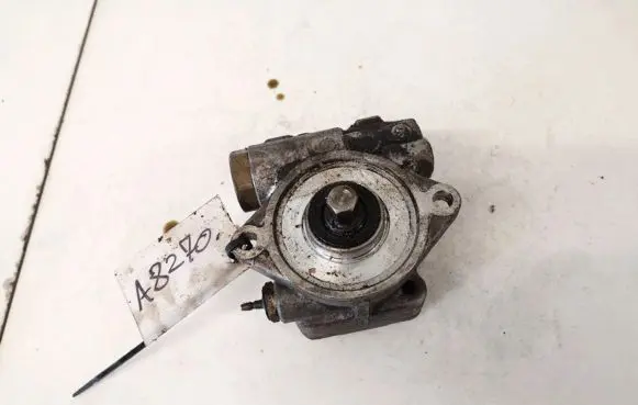 Opel Insignia A Power steering pump