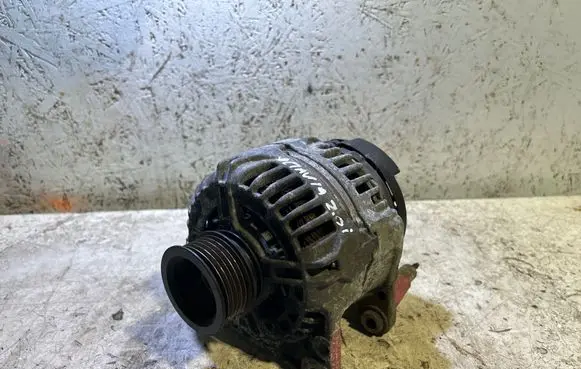 Skoda Octavia Mk1 (1U) Generator/alternator 028903028D 0124325003 0124325004