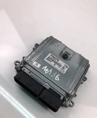 Volvo V70 Engine control unit/module ECU 31303095AC 0281016616