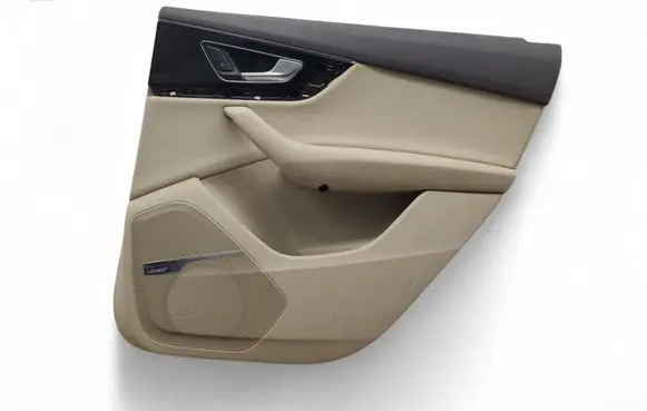 Audi Q7 4M Rear door card panel trim 4M0868068B 4M0867318B