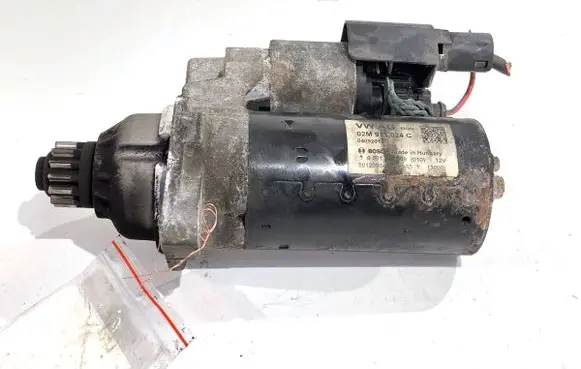 Volkswagen PASSAT B7 Starter motor 02M911024C
