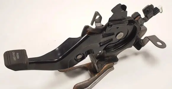 Infiniti FX Brake pedal