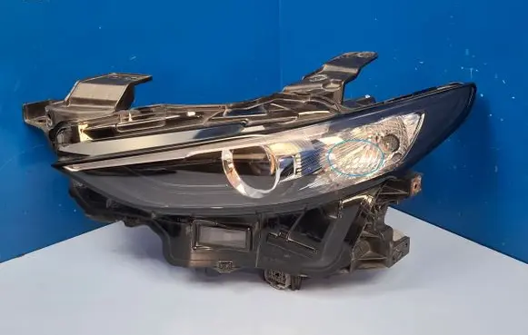 Mazda 3 Headlight/headlamp BCJH51040 BCNM51040J
