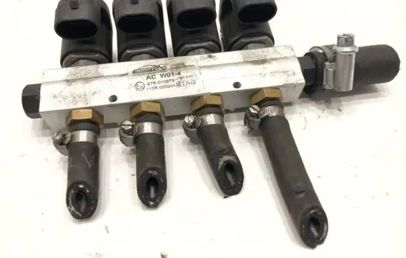 Fiat Fiorino LP gas injector 67R-010973
