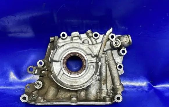 Ford Mondeo MK V Oil pump BM5G6600