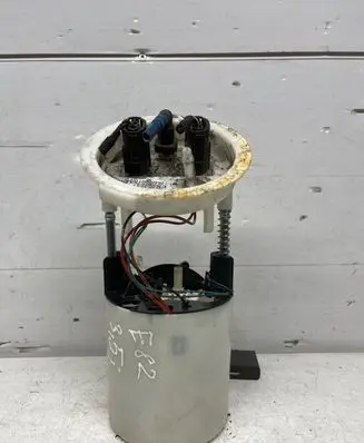 BMW 1 E82 E88 In-tank fuel pump A2C53031121 26460801