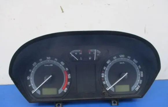 Skoda Fabia Mk1 (6Y) Speedometer (instrument cluster) 6Y0920871D