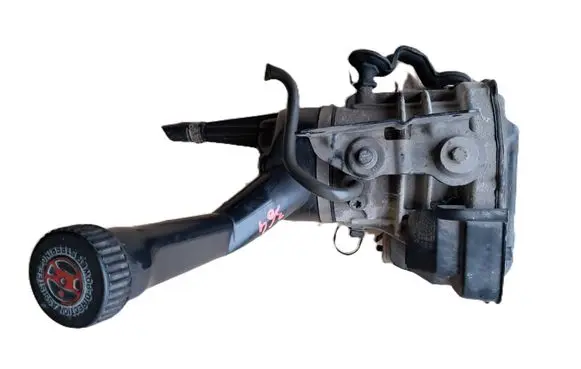 Peugeot 308 Power steering pump 9673536480
