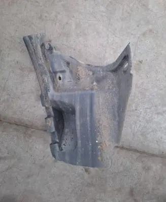 Toyota Auris E180 Rear mudguard