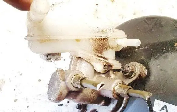 Mazda 2 Master brake cylinder 226490
