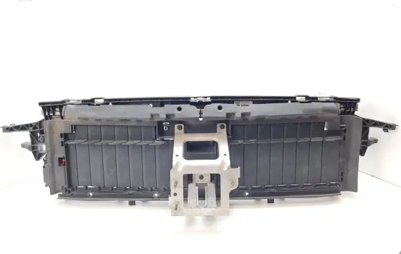 Mercedes-Benz CLS C257 Intercooler air guide/duct channel A24031123312 A2136201701