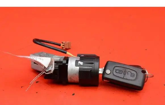 Peugeot 308 Ignition lock 36410600