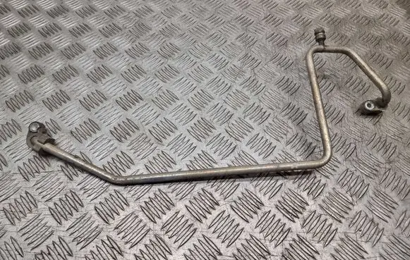 Toyota Avensis T250 Air conditioning (A/C) pipe/hose 