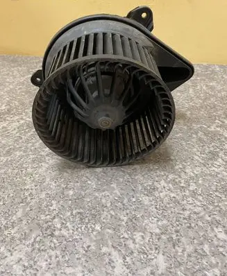 Renault Master II Heater fan/blower F659964U