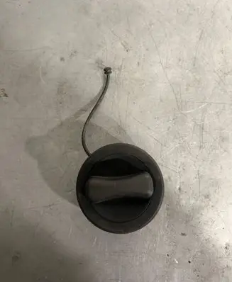 Mercedes-Benz B W246 W242 Fuel tank filler cap A2224700005