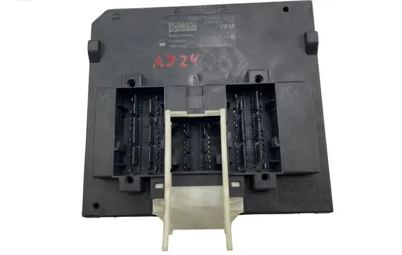 Volkswagen Golf VII Other control units/modules 5Q0937084AA