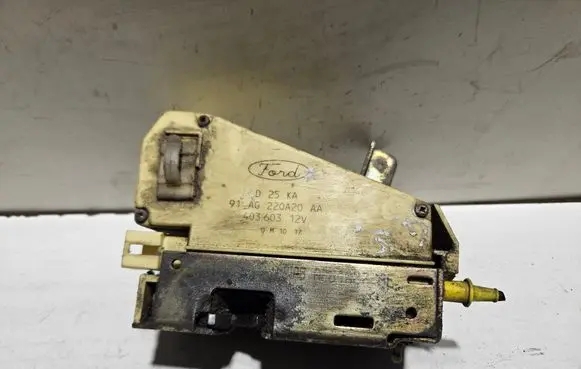 Ford Escort Rear door lock 91AG220A20AA 403603