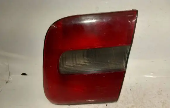 Volvo S70 V70 V70 XC Tailgate rear/tail lights 9157009