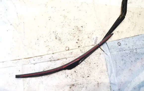 Subaru Outback Front wiper blade arm a6692ld a6692-ld