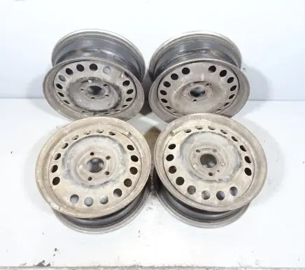 Opel Zafira B R15 steel rim 