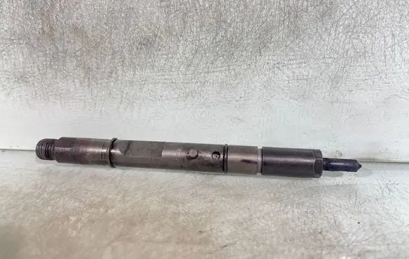 Audi A6 S6 C5 4B Fuel injector 059130201f 0432133795385e Bom
