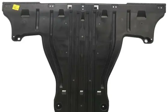 Center/middle under tray cover
