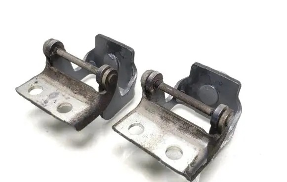Citroen C4 I Tailgate/trunk/boot hinge