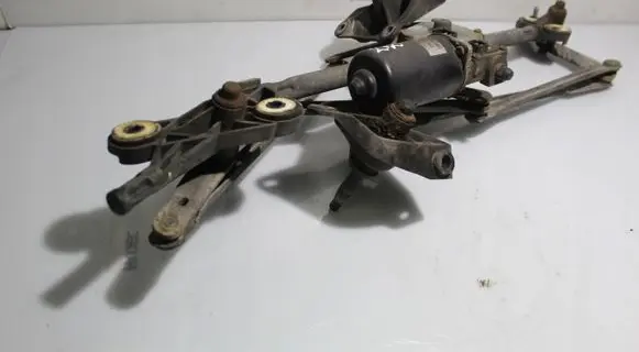 Chrysler Voyager Front wiper linkage and motor 24002763