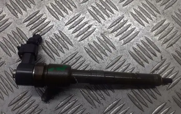 Opel Corsa C Fuel injectors set 0445110083