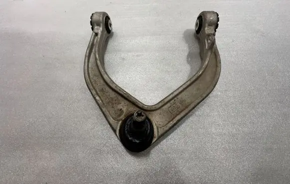 Volvo XC60 Front upper control arm/wishbone 31365633