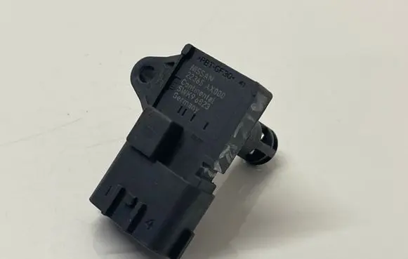 Nissan Micra Air pressure sensor 22365AX000 5WK96823