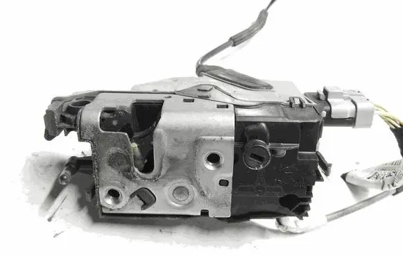 Citroen DS4 Rear door lock 9685353580 40737186
