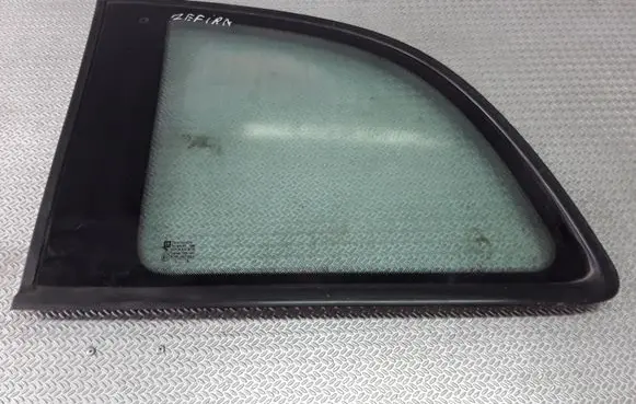 Opel Zafira A Rear side window
