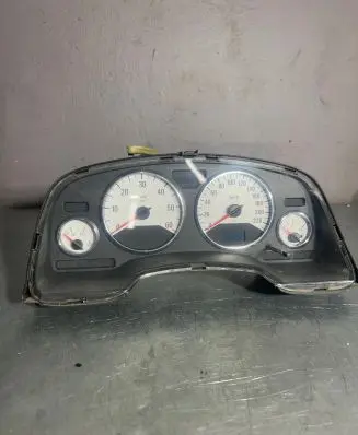 Opel Zafira A Speedometer (instrument cluster) 24461761