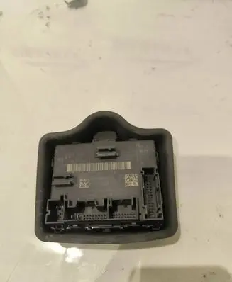 Audi Q3 8U Other control units/modules 5Q0959593E 5Q0959593F