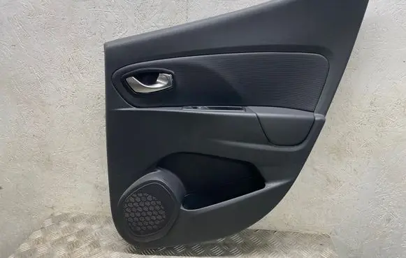 Renault Clio IV Rear door card panel trim 829A06355R