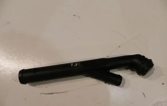 Mercedes-Benz C AMG W205 Engine coolant pipe/hose A2742000215 VD12528
