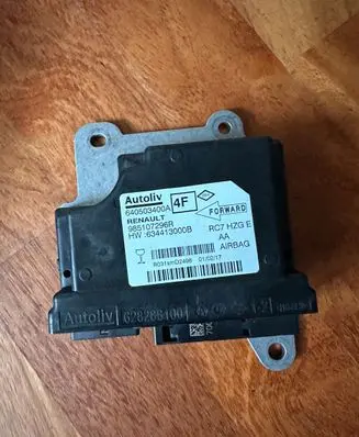 Renault Koleos II Airbag control unit/module 985107296R