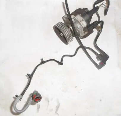Renault Scenic II - Grand scenic II Fuel injection high pressure pump 8200256255 8200342594 0445010087