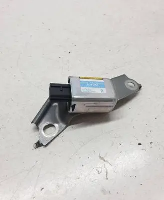 Lexus RX 330 - 350 - 400H Airbag deployment crash/impact sensor 1879001730 8983348020