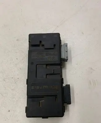 Peugeot 607 Seat control module 9638960380