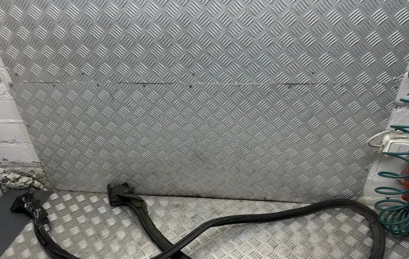 Mercedes-Benz SLK R172 Trunk rubber seal (body) 1727500098 A1727500098