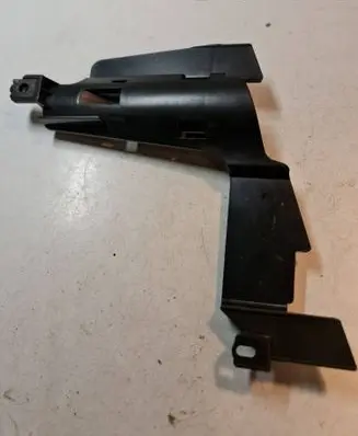 Headlight/headlamp mounting bracket