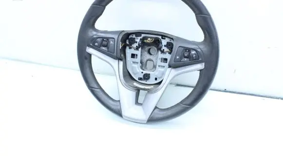 Chevrolet Cruze Steering wheel 13307026