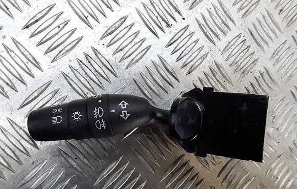 Honda CR-V Indicator stalk M29843