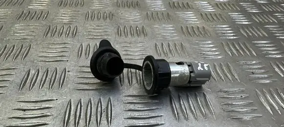 Chrysler Grand Voyager V 12 V Socket (front) VC23207A