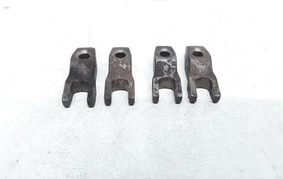 KIA Ceed Fuel Injector clamp holder 